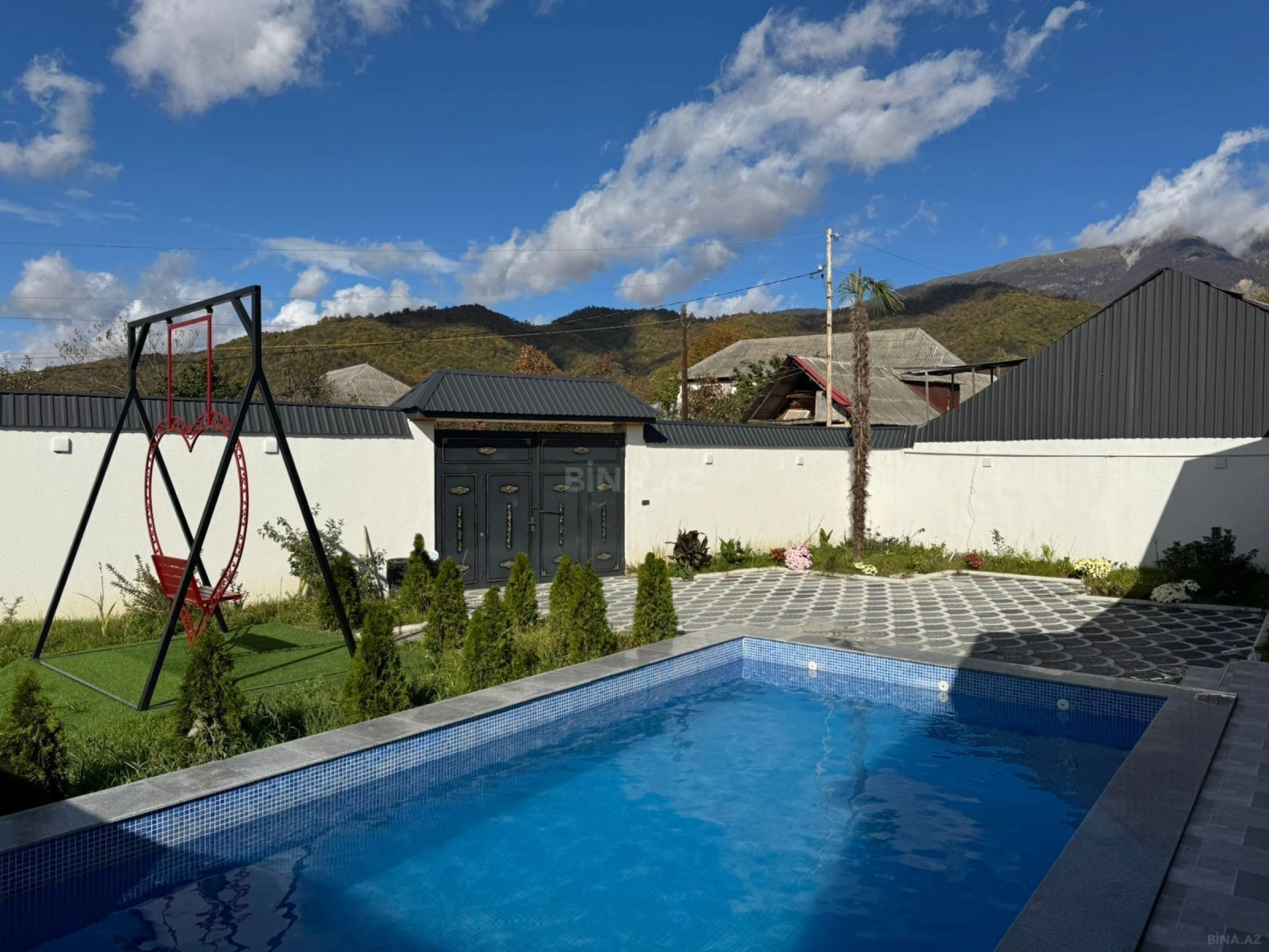 Kirayə verilir 4 otaqlı həyət evi 100 m²