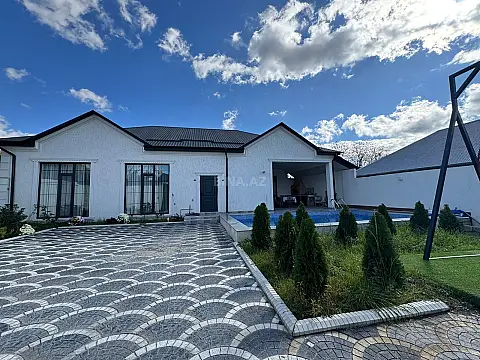 Kirayə verilir 4 otaqlı həyət evi 100 m²