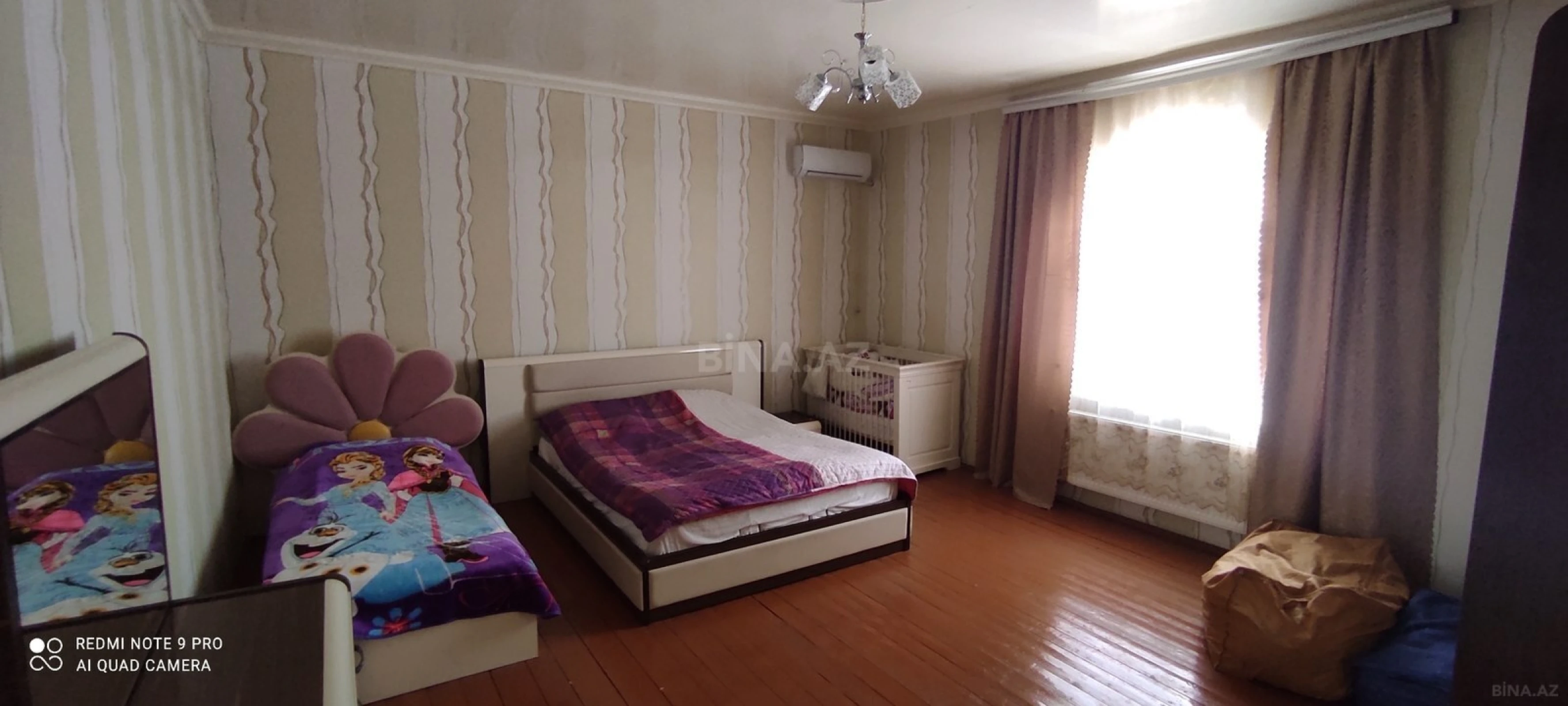 Satılır 6 otaqlı həyət evi 200 m²