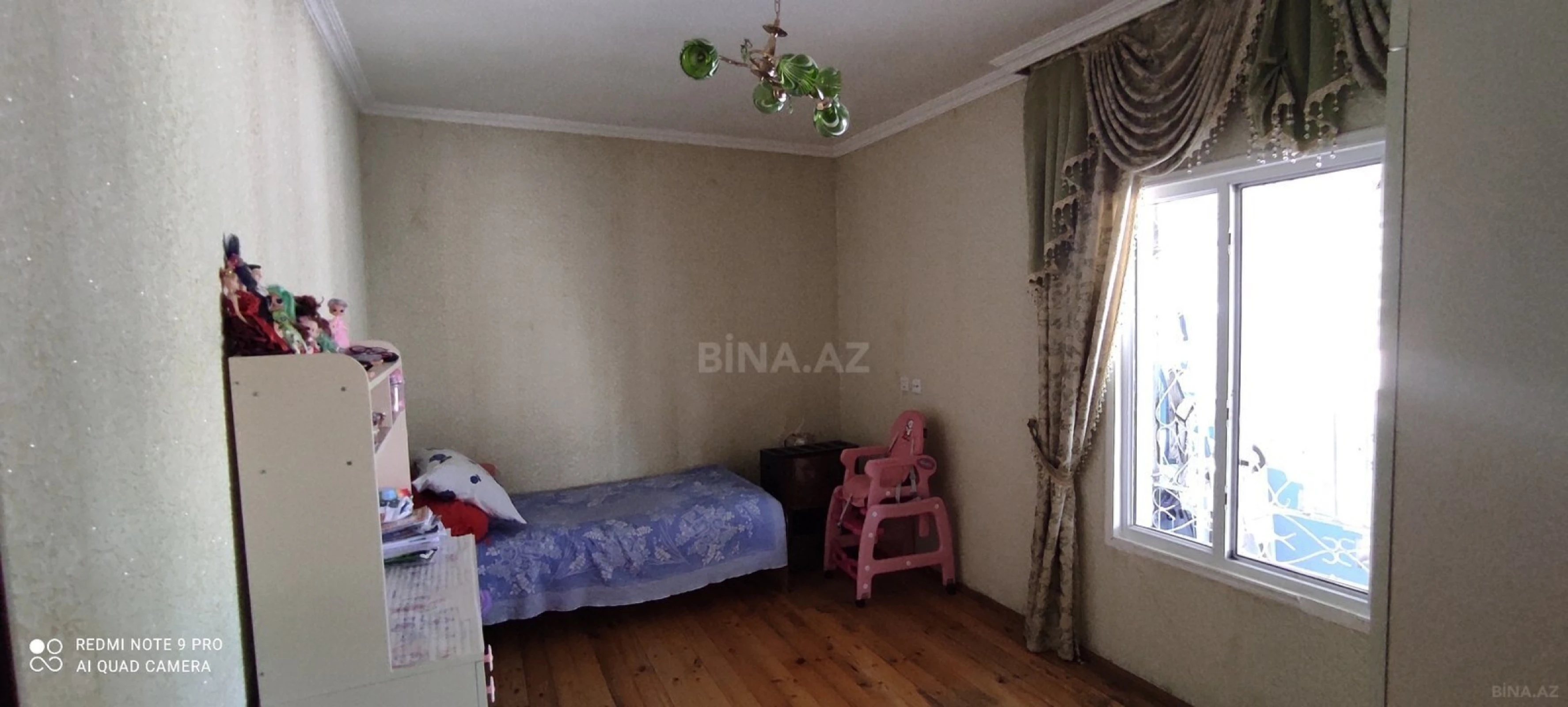 Satılır 6 otaqlı həyət evi 200 m²
