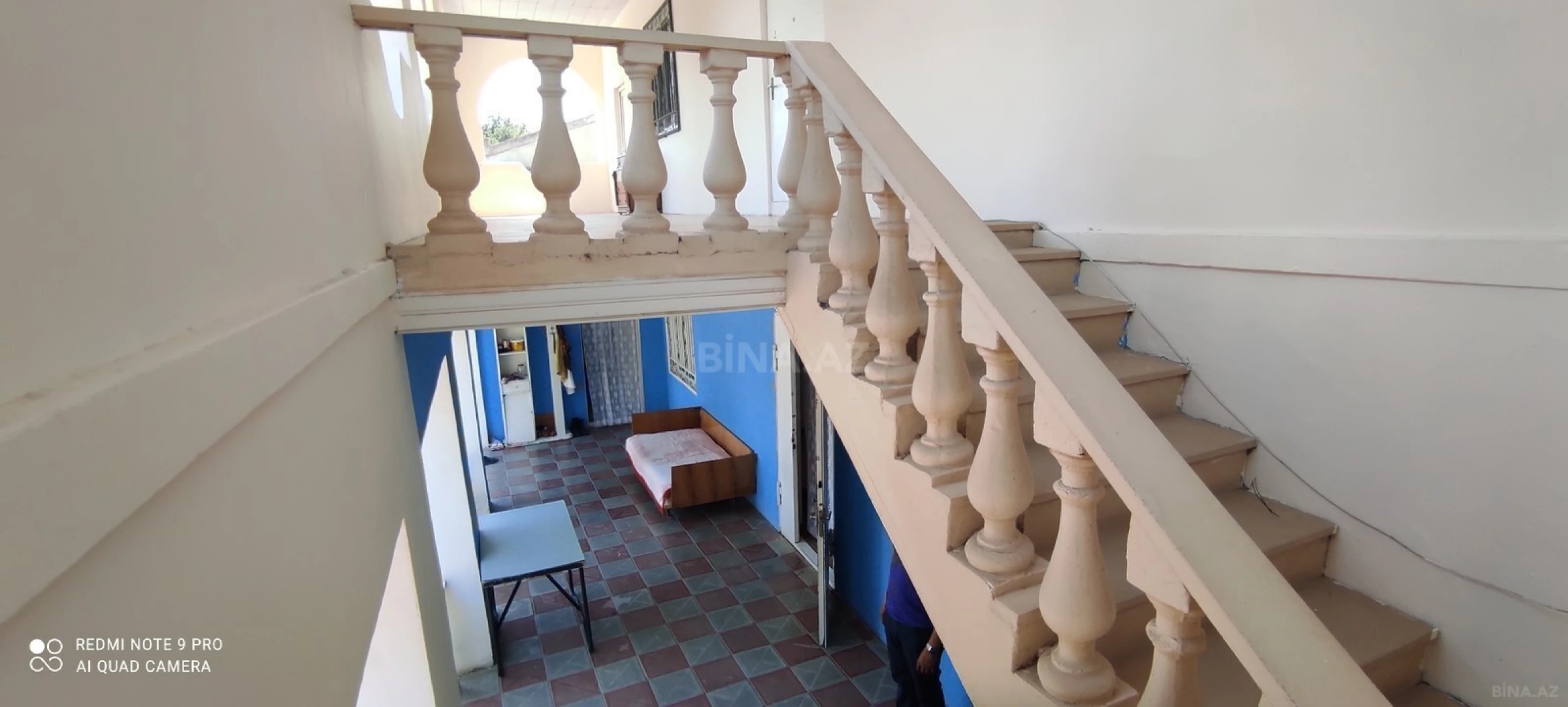 Satılır 6 otaqlı həyət evi 200 m²