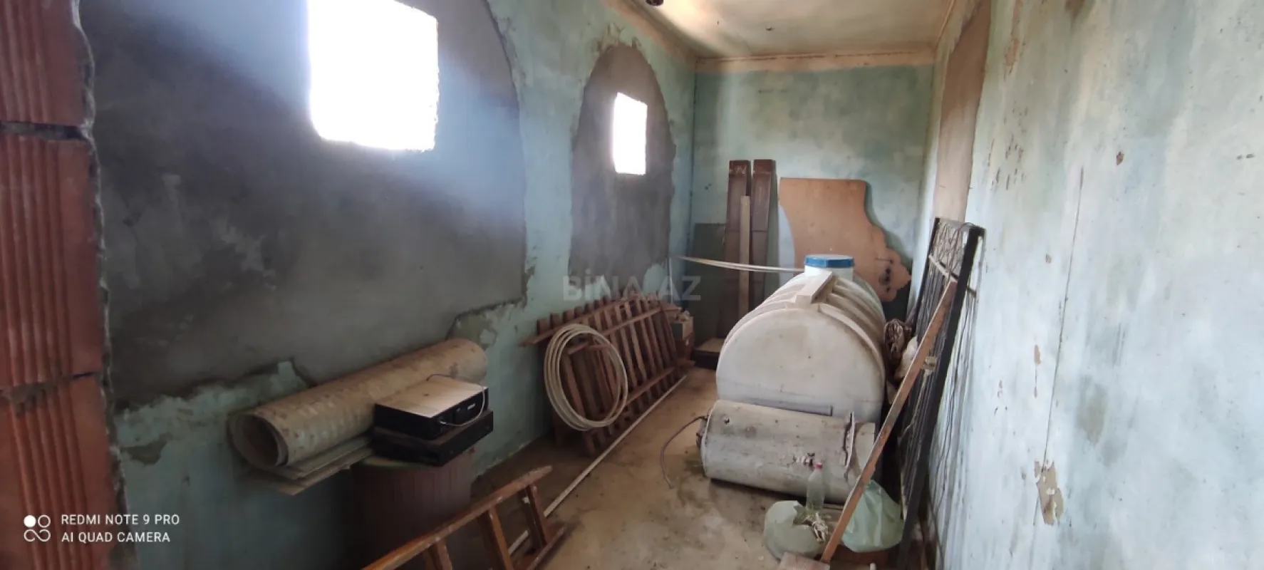 Satılır 6 otaqlı həyət evi 200 m²