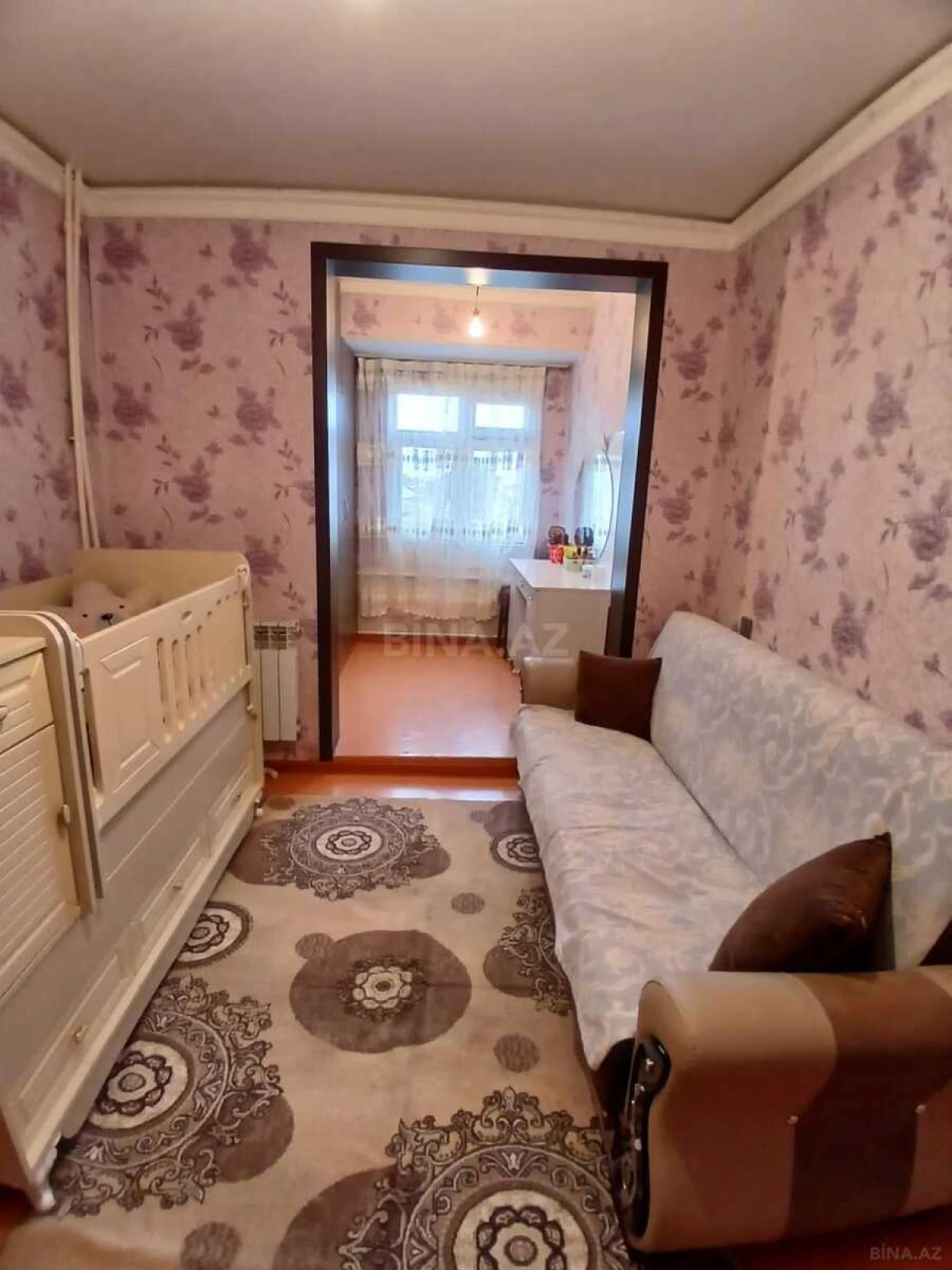 Satılır 5 otaqlı mənzil 100 m²