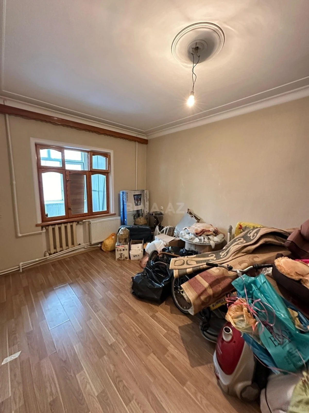 Satılır 5 otaqlı mənzil 110 m²