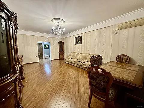 Kirayə verilir 3 otaqlı mənzil 95 m²