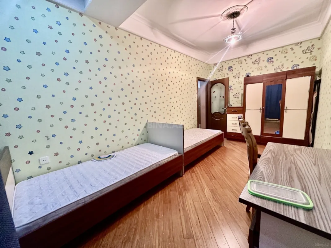 Kirayə verilir 3 otaqlı mənzil 95 m²