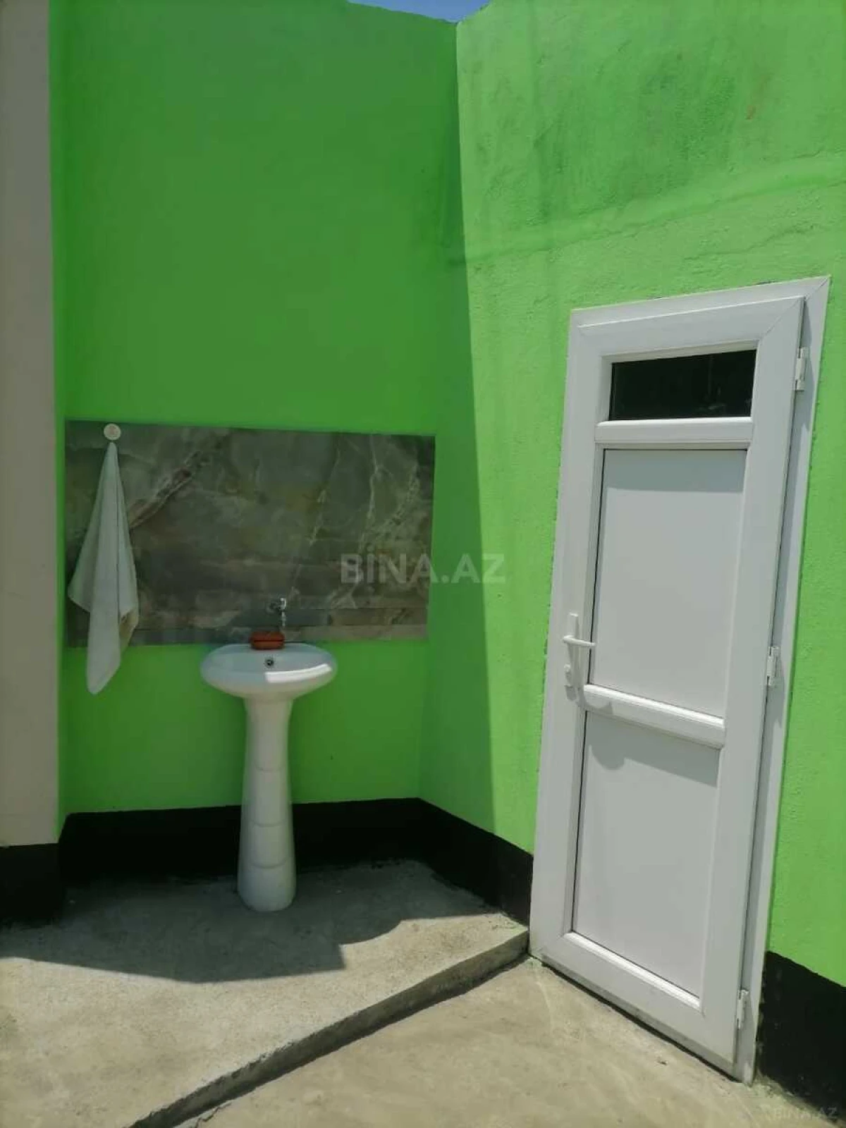 Kirayə verilir 4 otaqlı həyət evi 140 m²