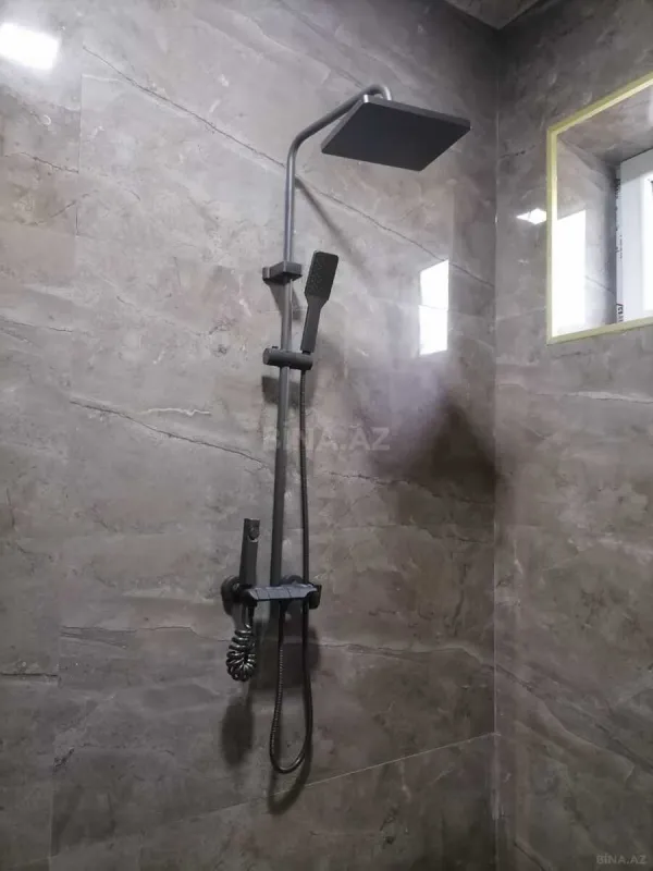 Kirayə verilir 4 otaqlı həyət evi 140 m²