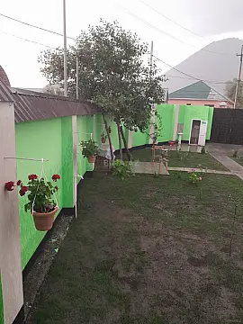 Kirayə verilir 4 otaqlı həyət evi 140 m²