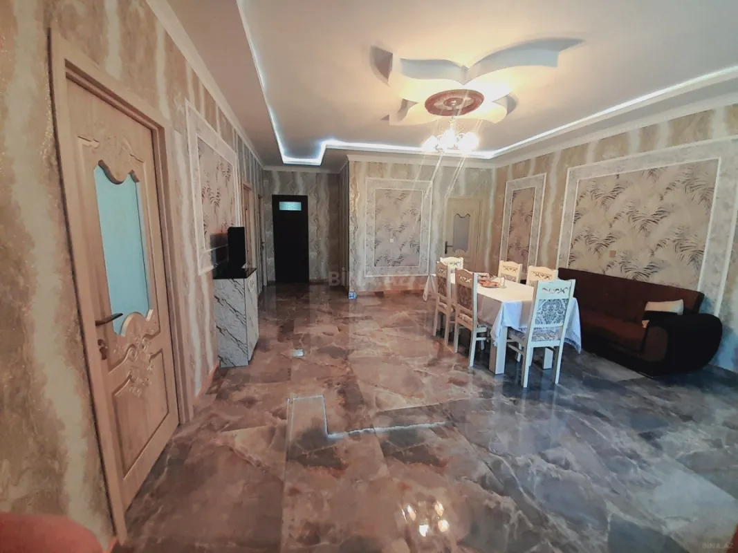 Kirayə verilir 4 otaqlı həyət evi 140 m²