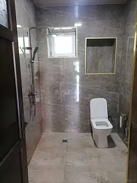 Kirayə verilir 4 otaqlı həyət evi 140 m²