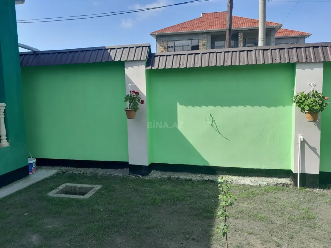 Kirayə verilir 4 otaqlı həyət evi 140 m²