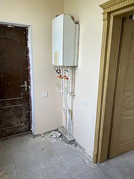 Satılır 6 otaqlı həyət evi 250 m²