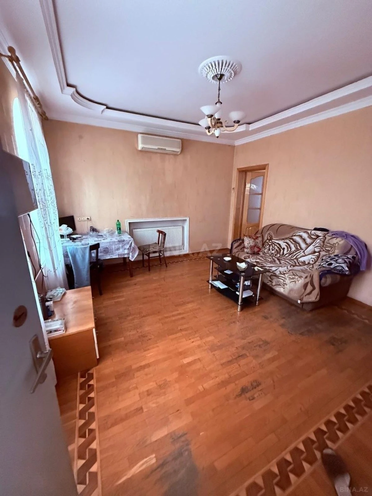 Satılır 4 otaqlı həyət evi 180 m²