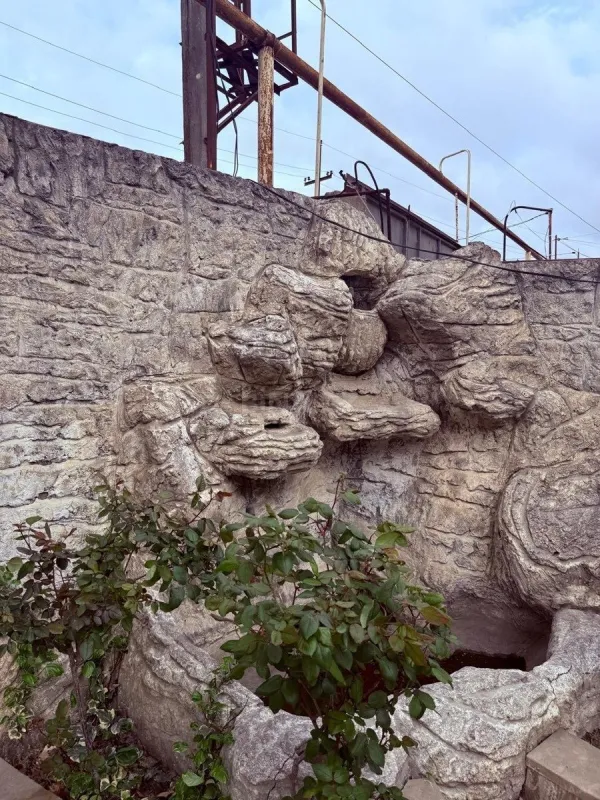 Satılır 4 otaqlı həyət evi 180 m²