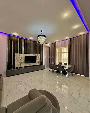 Satılır 4 otaqlı həyət evi 250 m²