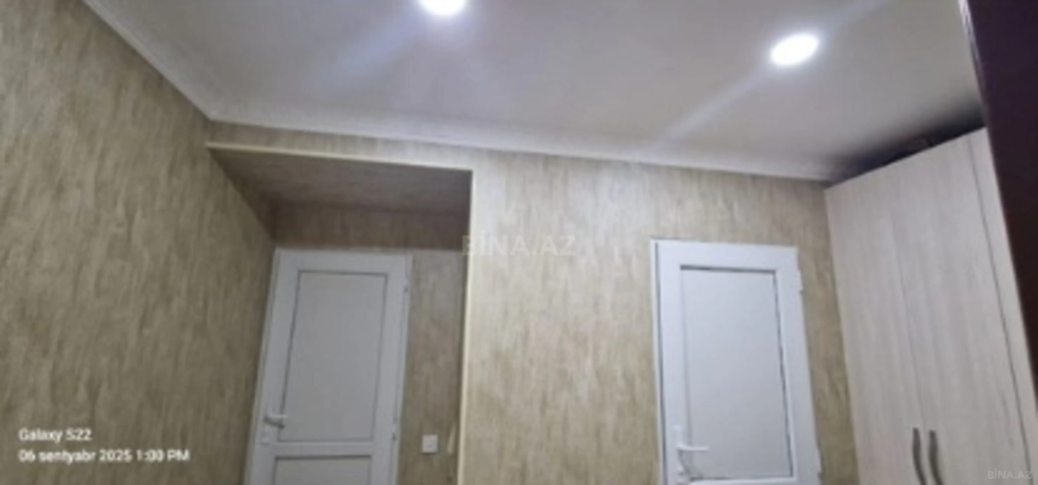 Satılır 10 otaqlı həyət evi 300 m²