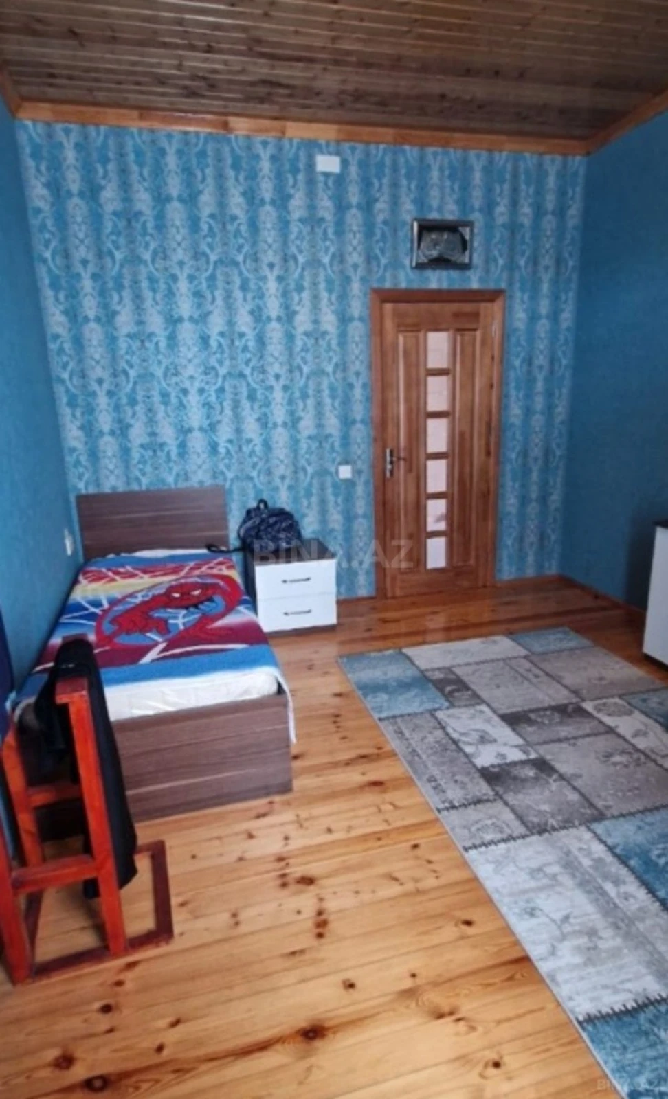 Satılır 10 otaqlı həyət evi 300 m²