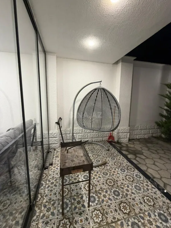 Kirayə verilir 4 otaqlı həyət evi 200 m²