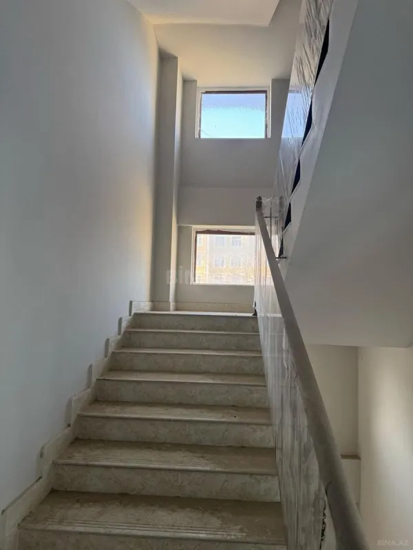 Satılır obyekt 2282 m²