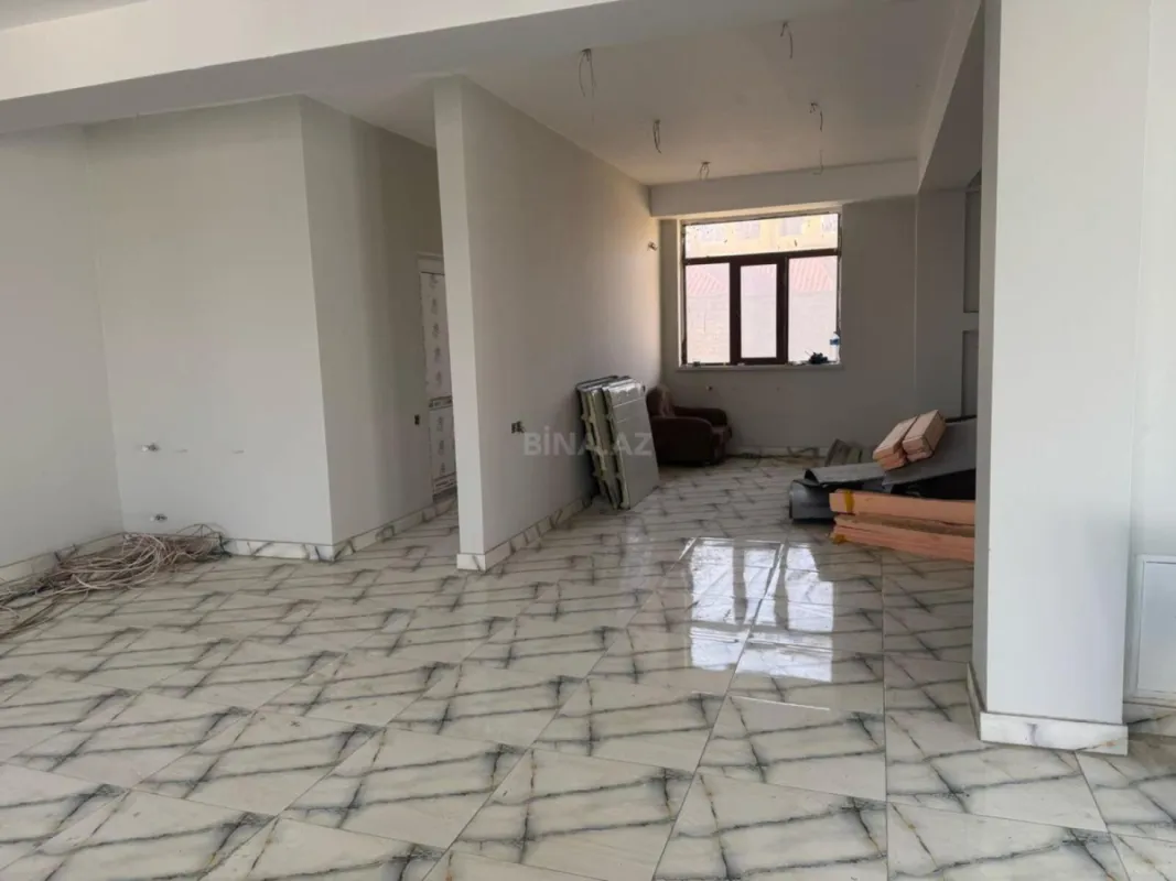 Satılır obyekt 2282 m²