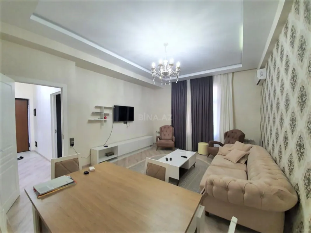 Kirayə verilir 3 otaqlı mənzil 120 m²