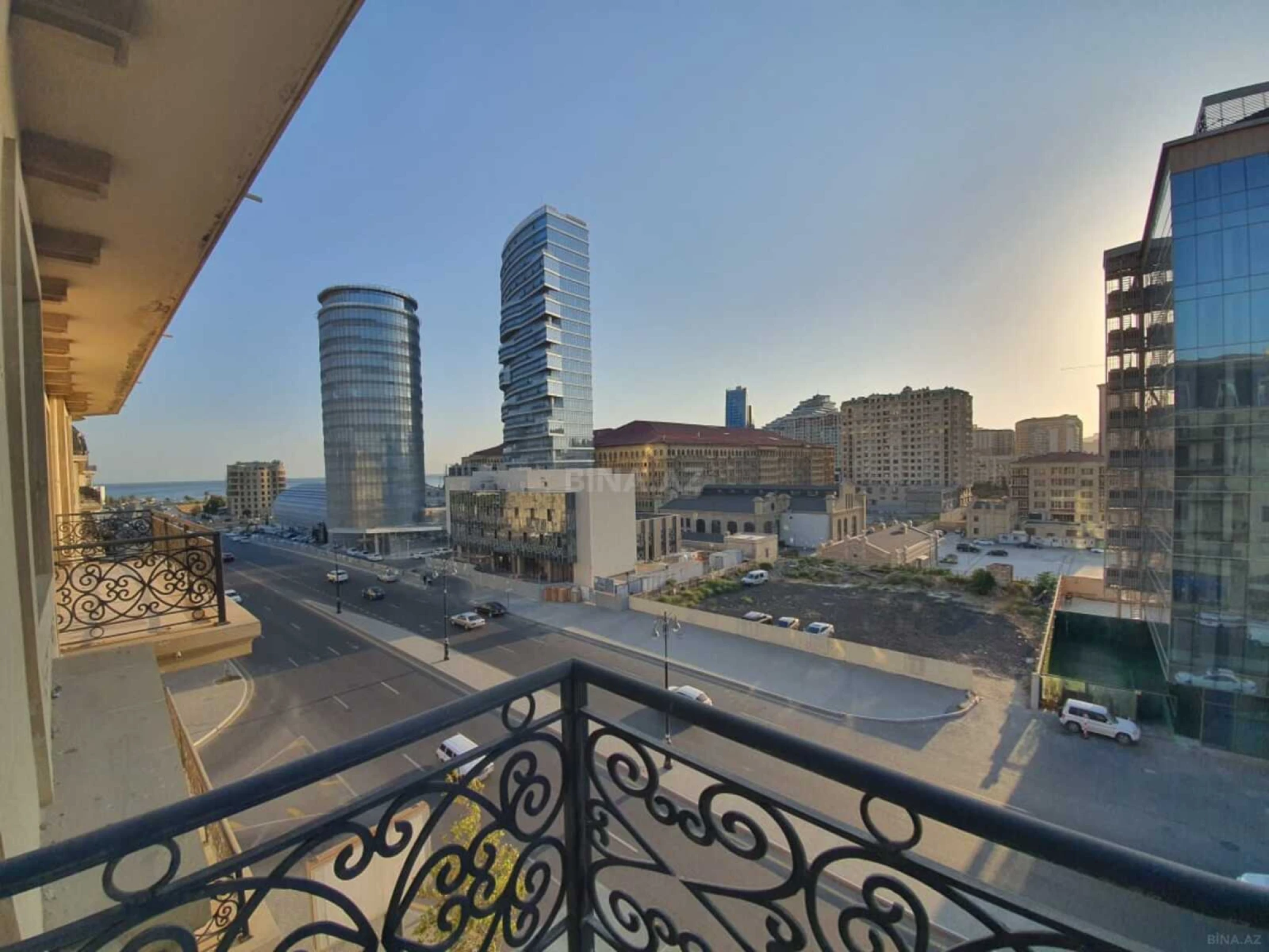 Kirayə verilir 3 otaqlı mənzil 120 m²