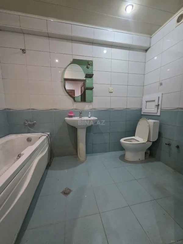 Satılır 2 otaqlı mənzil 82 m²