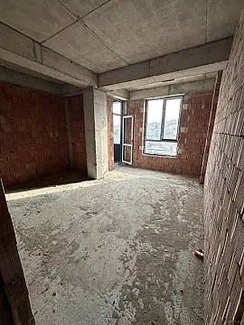 Satılır 2 otaqlı mənzil 70 m²