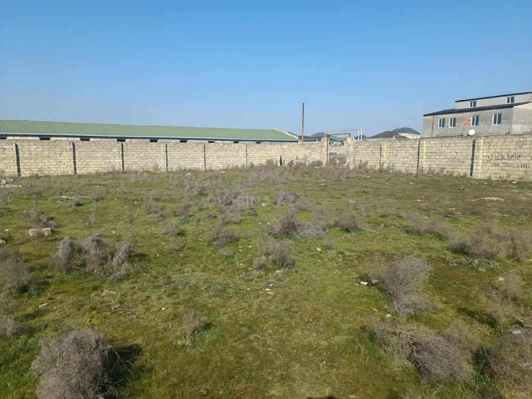 Satılır torpaq sahəsi 20 m²