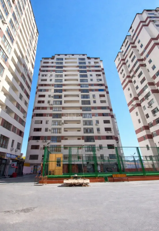 Satılır 3 otaqlı mənzil 75 m²