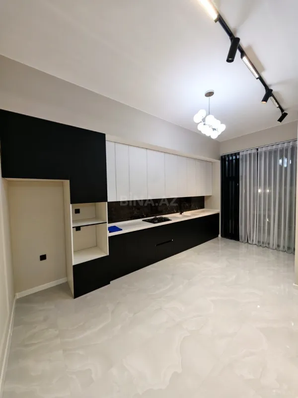Satılır 4 otaqlı həyət evi 160 m²