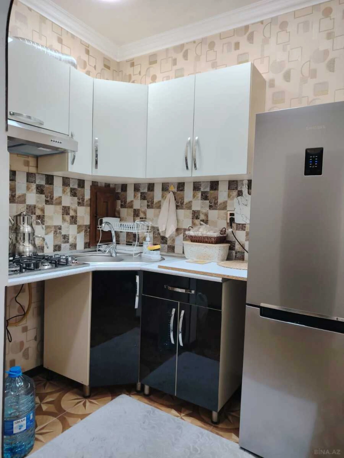 Satılır 2 otaqlı mənzil 57 m²