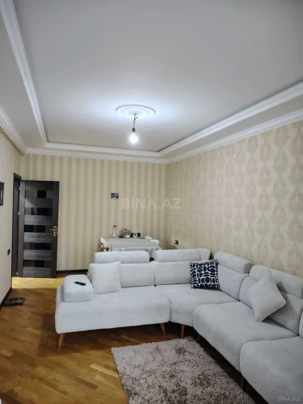 Satılır 2 otaqlı mənzil 57 m²