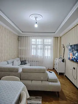 Satılır 2 otaqlı mənzil 57 m²