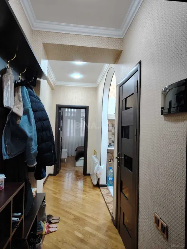 Satılır 2 otaqlı mənzil 57 m²