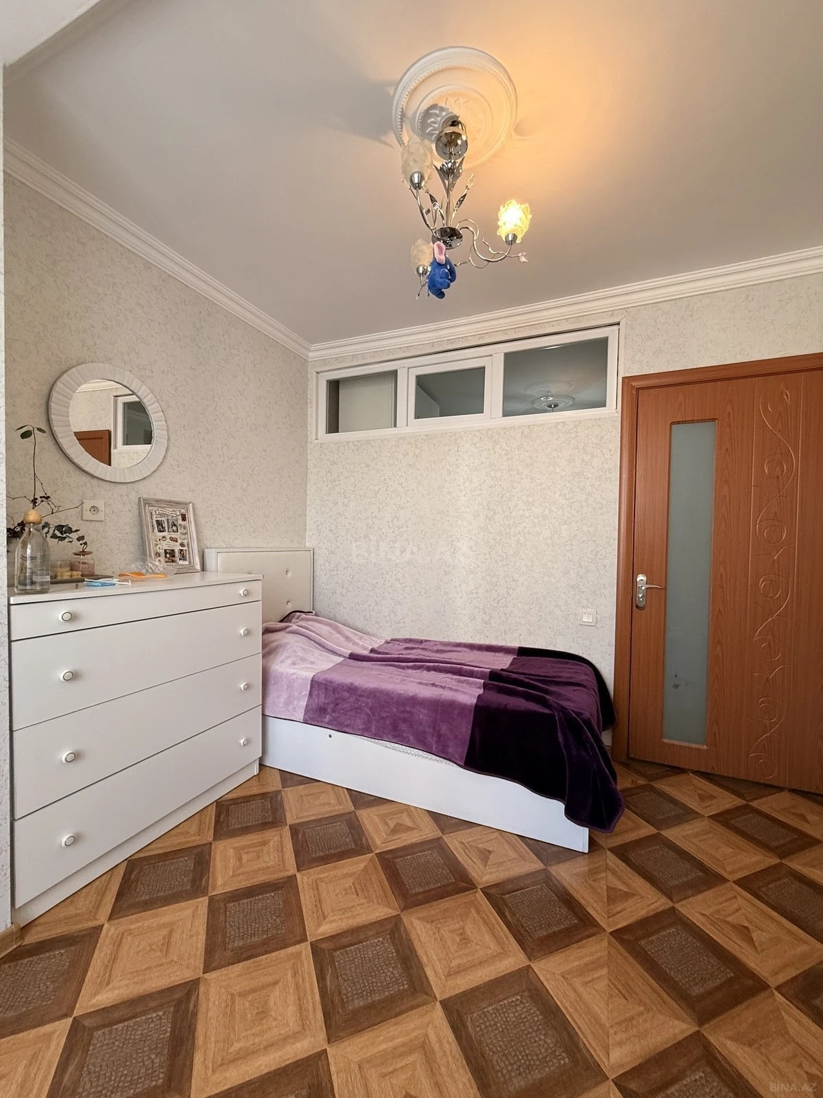 Satılır 4 otaqlı mənzil 85 m²