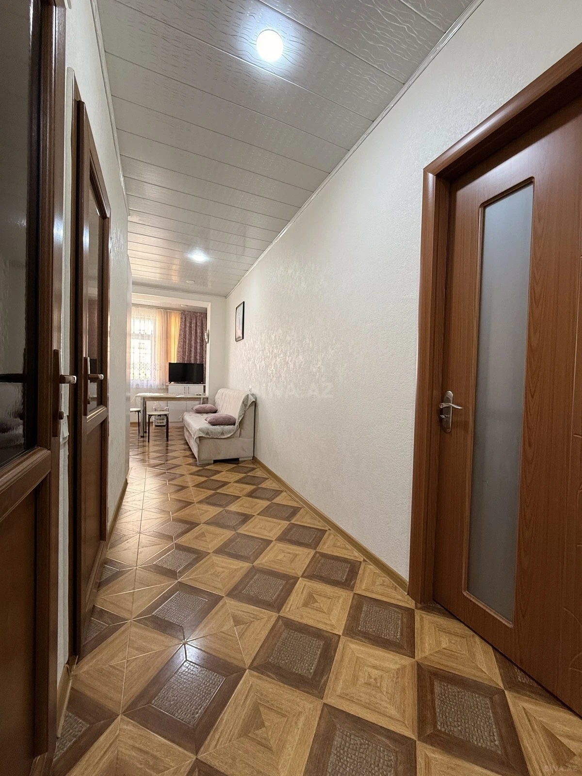 Satılır 4 otaqlı mənzil 85 m²