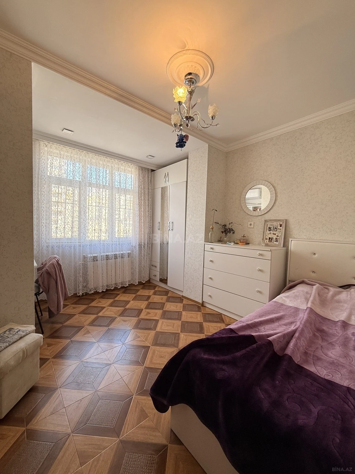 Satılır 4 otaqlı mənzil 85 m²