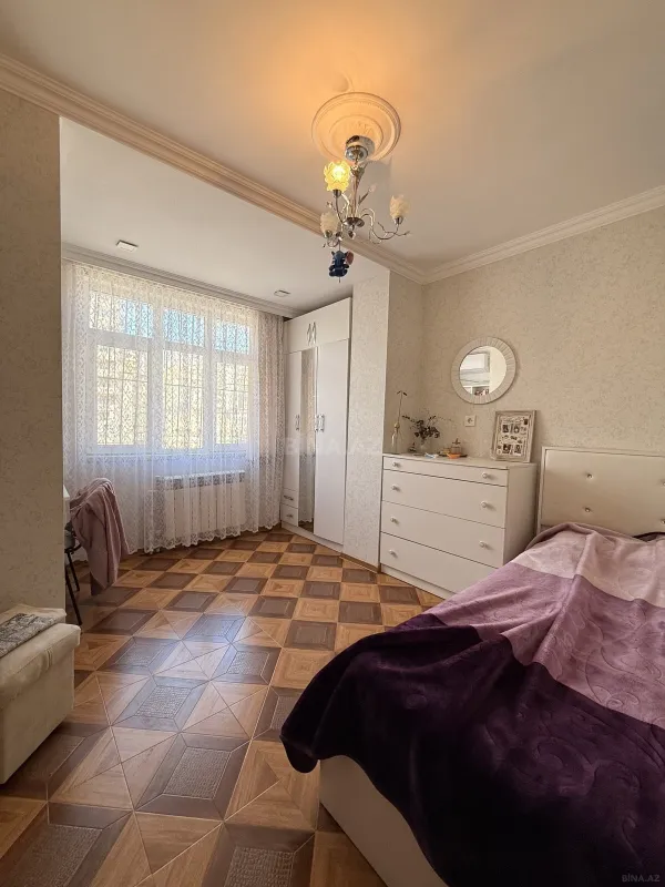 Satılır 4 otaqlı mənzil 85 m²