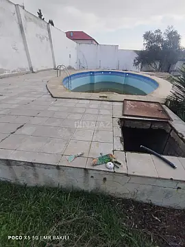 Satılır həyət evi 300 m²