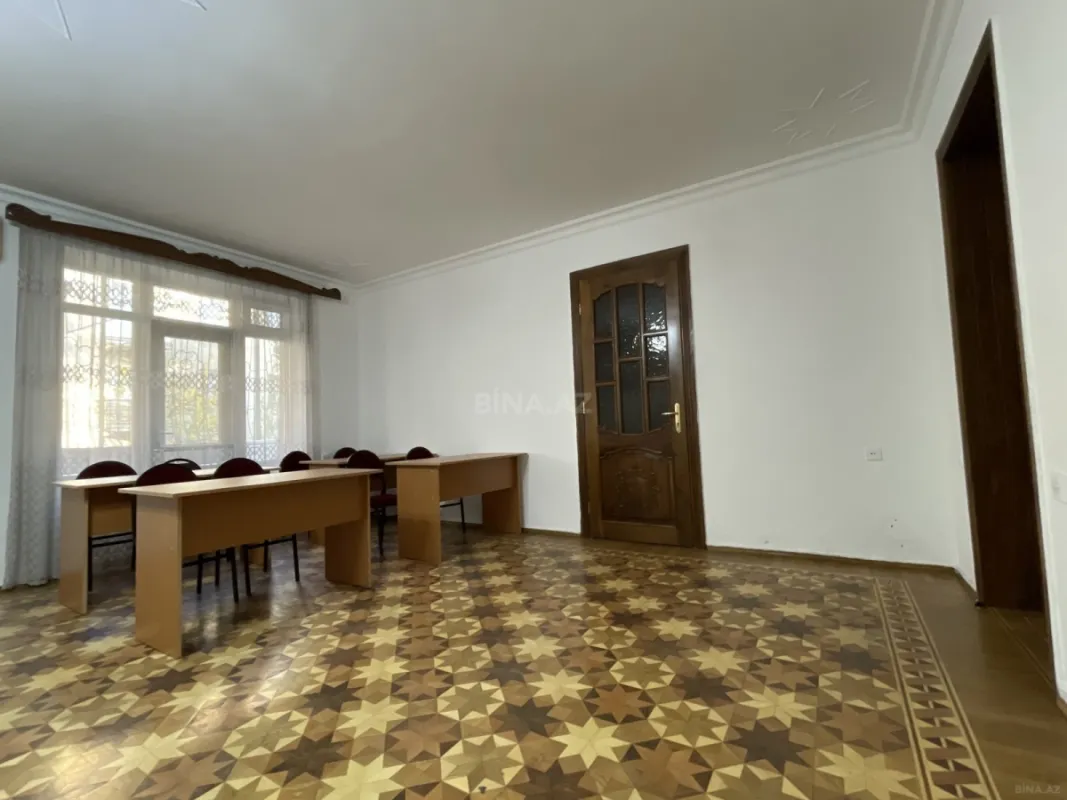 Kirayə verilir 5 otaqlı ofis 220 m²