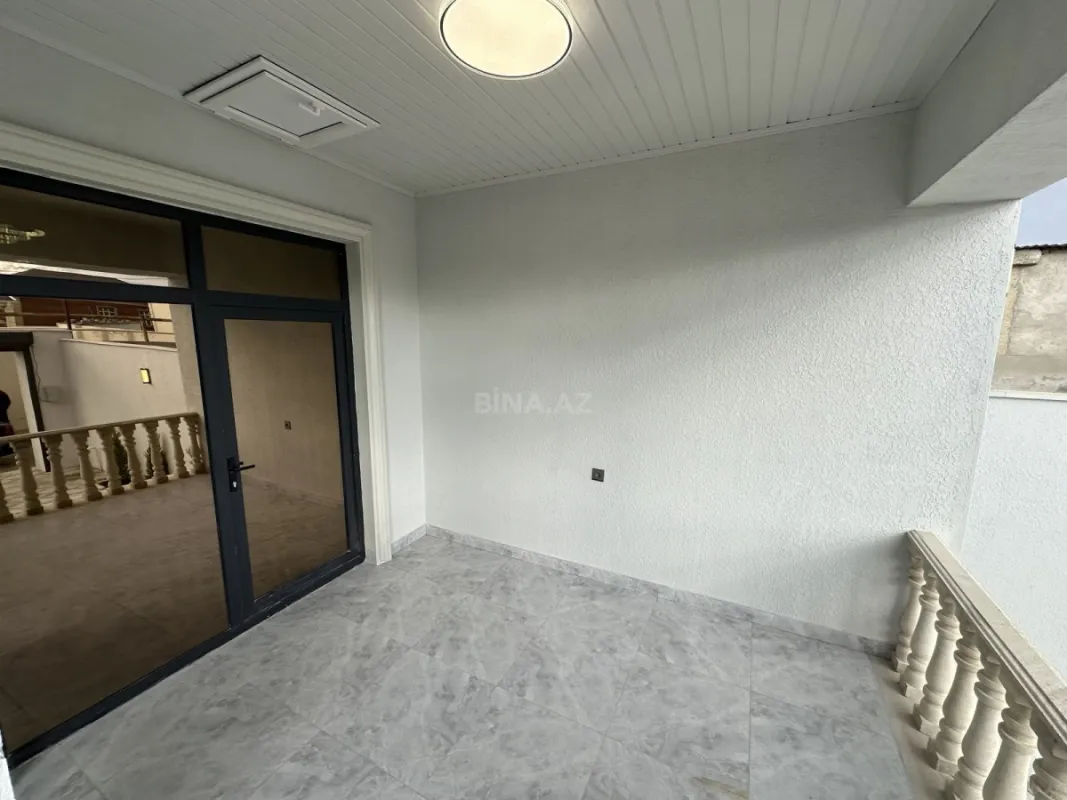 Satılır 4 otaqlı həyət evi 117 m²