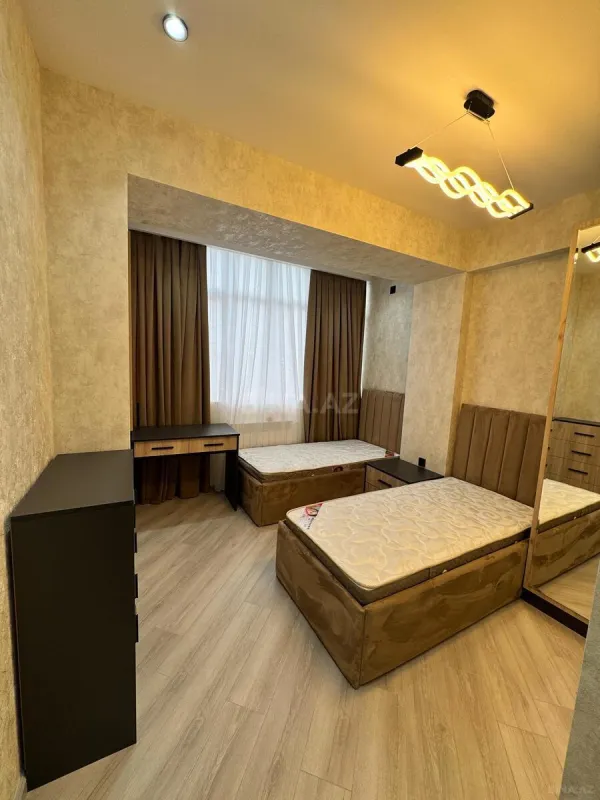 Satılır 3 otaqlı mənzil 90 m²
