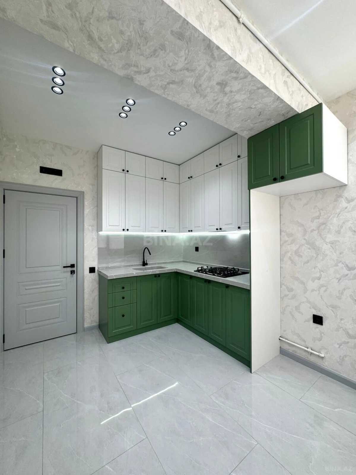 Satılır 3 otaqlı mənzil 90 m²