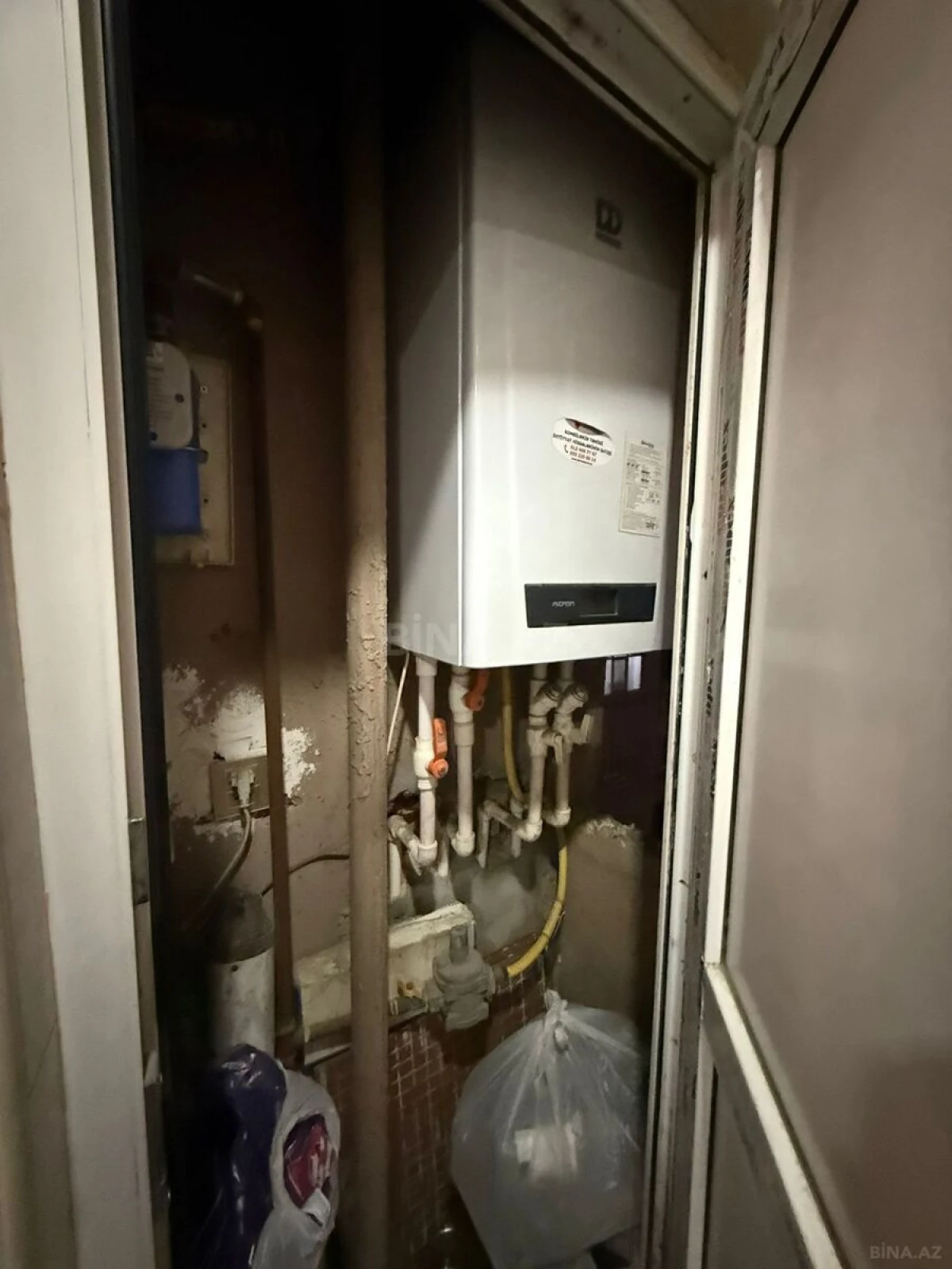 Satılır 2 otaqlı mənzil 75 m²