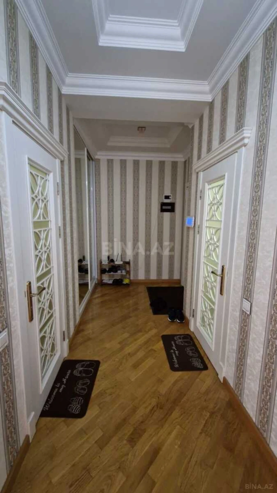 Satılır 3 otaqlı mənzil 110 m²