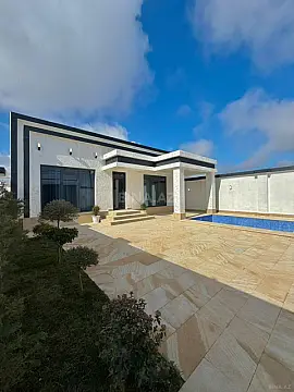 Satılır 4 otaqlı həyət evi 120 m²