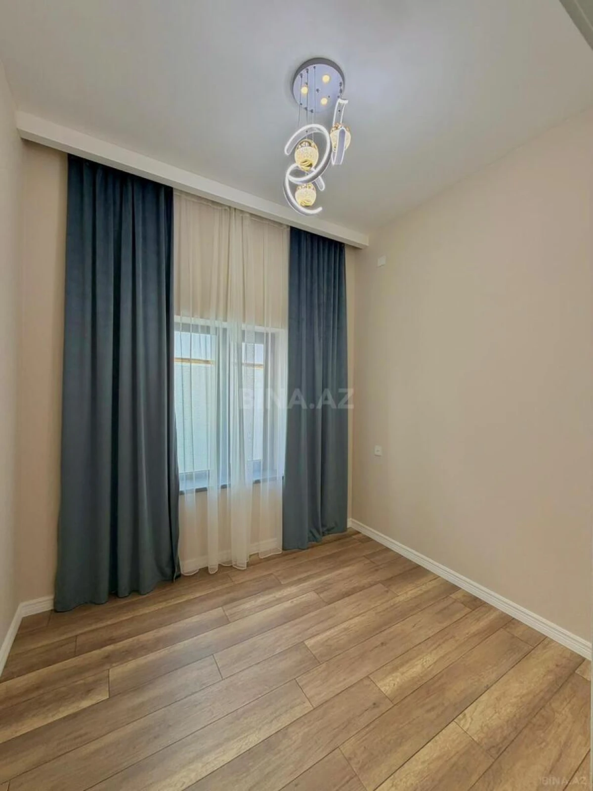 Satılır 4 otaqlı həyət evi 120 m²