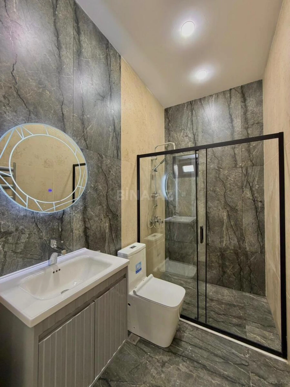 Satılır 4 otaqlı həyət evi 120 m²